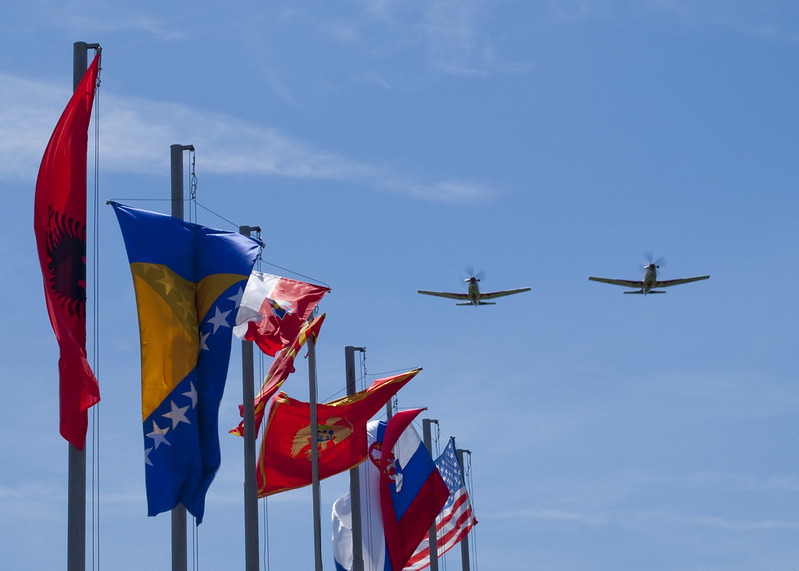 Bosniya və Herseqovinada beynəlxalq aktorlar və sülh quruculuğu: liberal yanaşmadan post-liberal yanaşmalara qədər